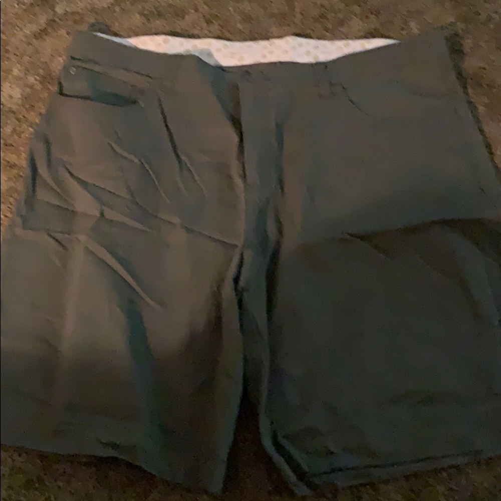 Lee riders shorts size 18 W forest green in color
